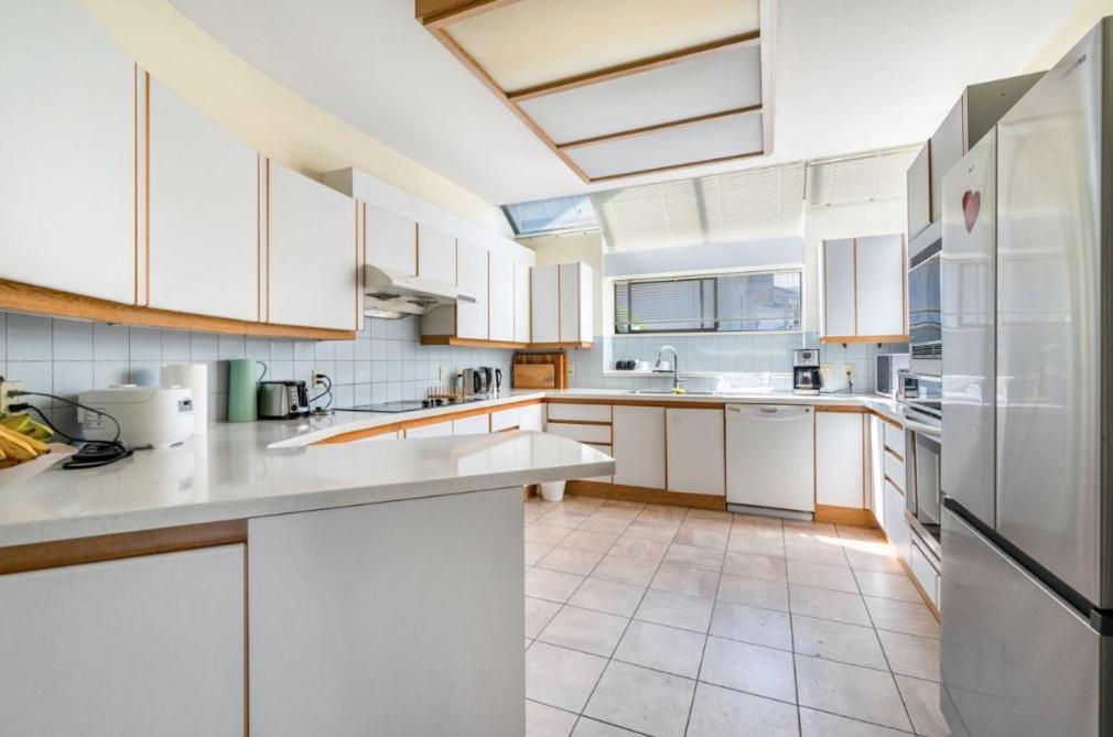 Appartement Stylish & Central Vancouver Retreat - Steps From Local Attractions! Extérieur photo