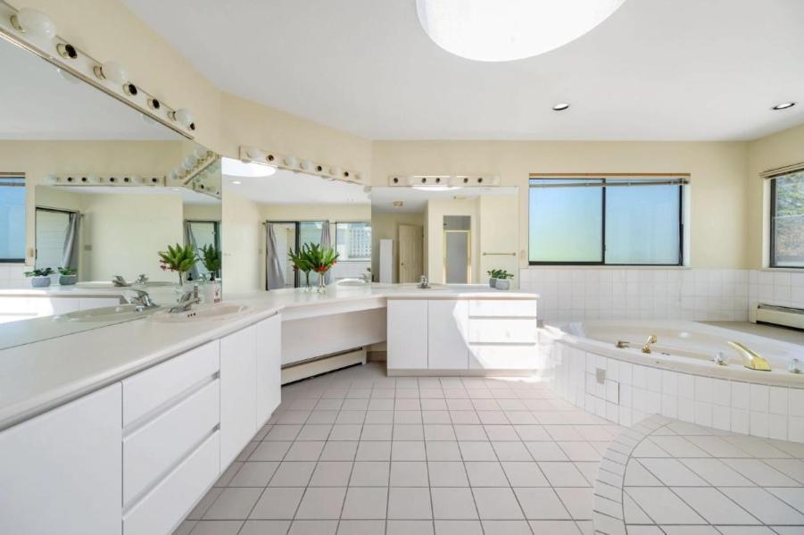 Appartement Stylish & Central Vancouver Retreat - Steps From Local Attractions! Extérieur photo